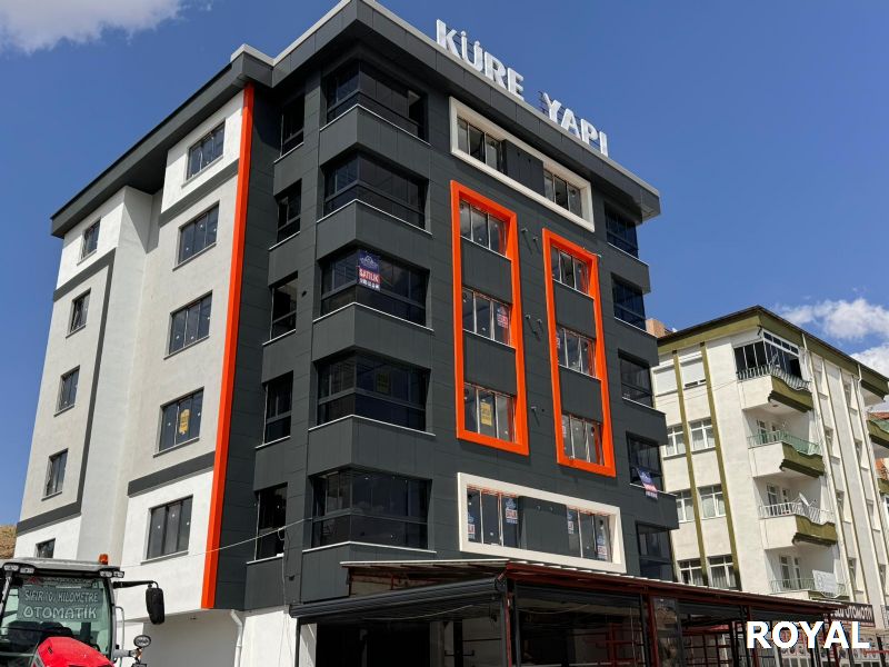 ARAKAT TAM 2+1 ULTRA LÜKS MUHTEŞEM 1 DAİRE 108 M²